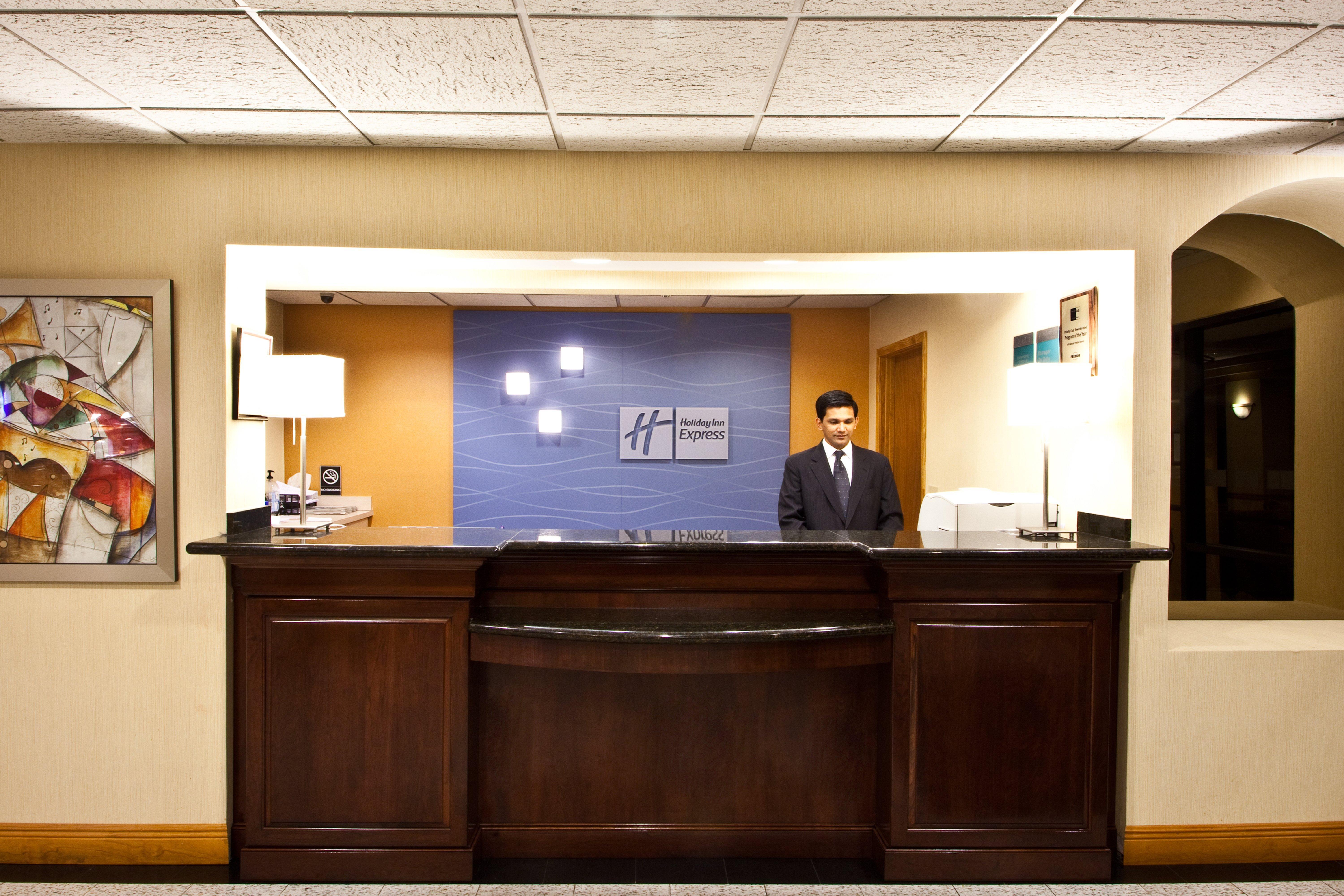 Holiday Inn Express Vero Beach-West I-95 By Ihg Exterior photo
